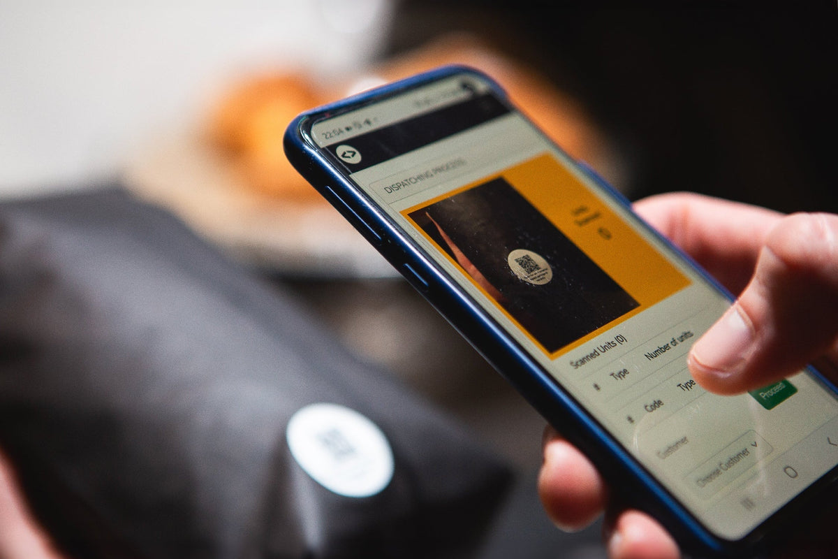 SmartPak Max lifestyle shot